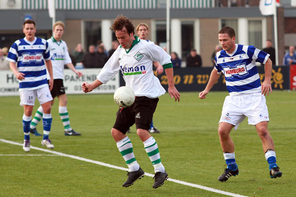 Spakenburg - SC Genemuiden (Foto Helmich Lubberts).